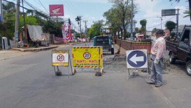Photo of Forum Lintas Masyarakat Peduli Lampung Utara Dorong Perbaikan Jalan di Kotabumi